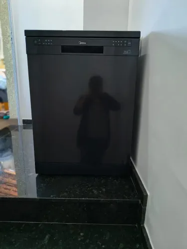 Lava louças Midea preta 220V