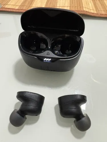 JBL Tune Buds 