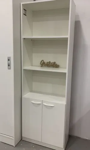 Armário multiuso em mdf