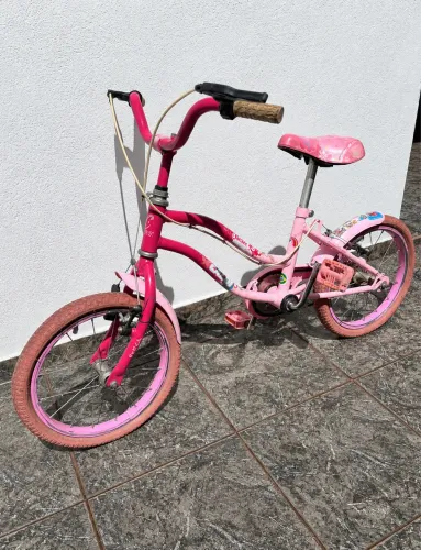 VENDE-SE Bicicleta da Barbie