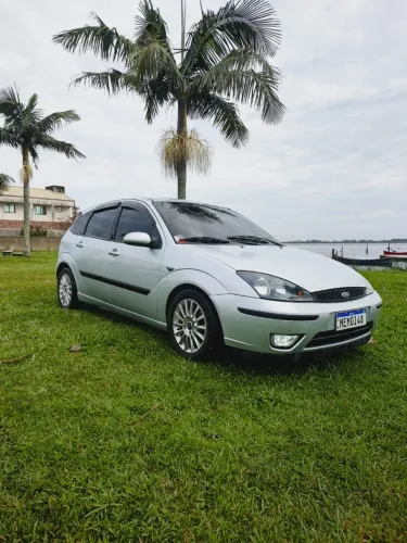 Ford Focus 1.6 S/se/se Plus Flex 8v/16v 5P 2007