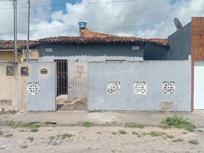 Próximo ao hospital de Boquim