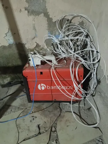 Vende-se maquina de solda