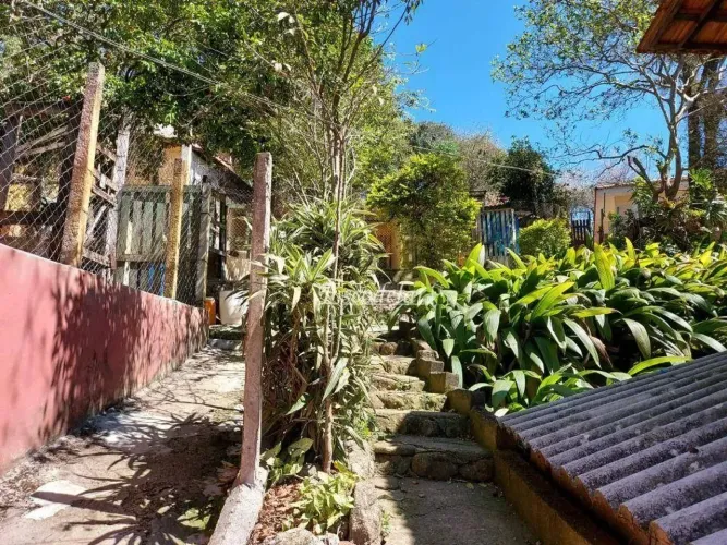 Casa na Serra da Cantareira com 3 dormitórios à venda, 400 m² por R$ 1.500.000 - Juqueri M