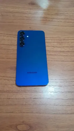 Samsung S25 Plus 512gb apenas 1 mês de uso!