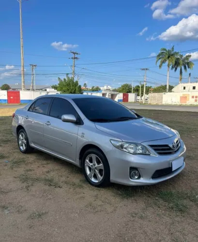 Toyota Corolla XEI 2.0 Flex 16V Aut. 2013