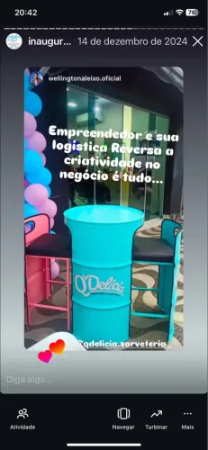 Mesinha e banqueta de tambor