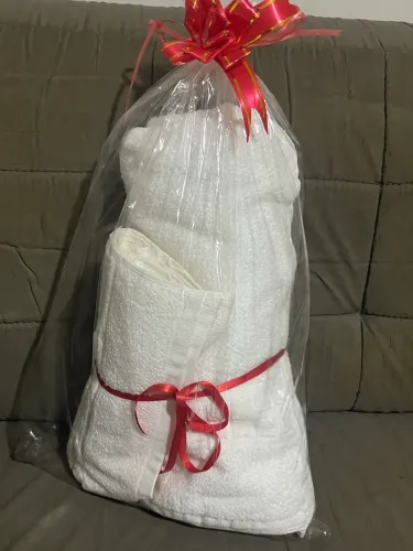 Kit exclusivo toalha de banho corpo e rosto linha profissional teka santista 