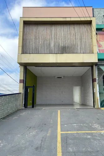 Loja para aluguel tem 182 m² em Jardim Colorado - São Paulo - SP