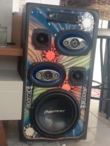 Caixa amplificada 