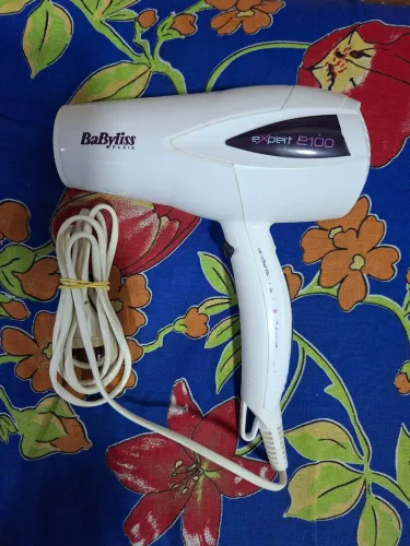 Secador de cabelo