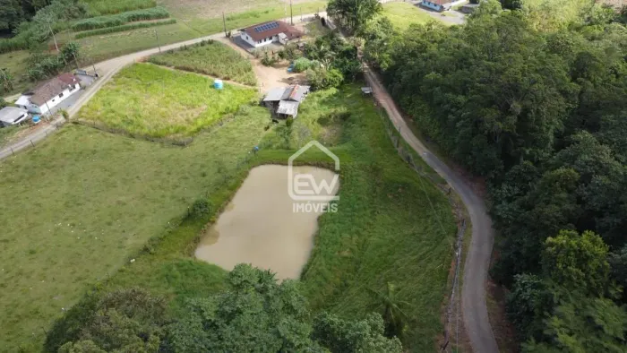 Chácara com 20.000m² em Schroeder/SC