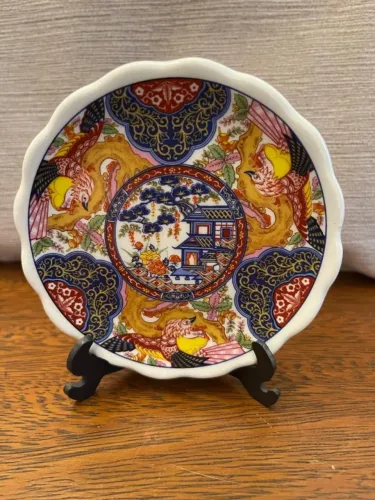 Mini pratos em porcelana Japonesa "Imari" 11 cm cada.