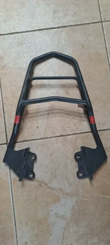 Suporte bagageiro Givi- Fazer 250