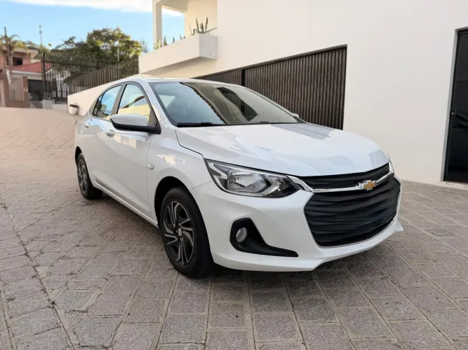 Chevrolet Onix Plus LT 1.0 12V Flex Mec. 4P 2024