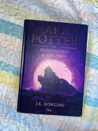 Livro Capa Dura Harry Potter e o Prisioneiro de Azkaban - Usado