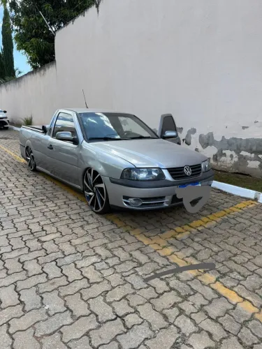 Volkswagen Saveiro FUN 1.8 99cv/ City E S.surf 1.6 2002