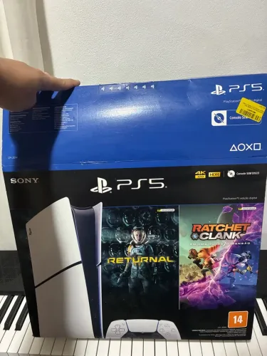 Ps5 slim - 825 GB