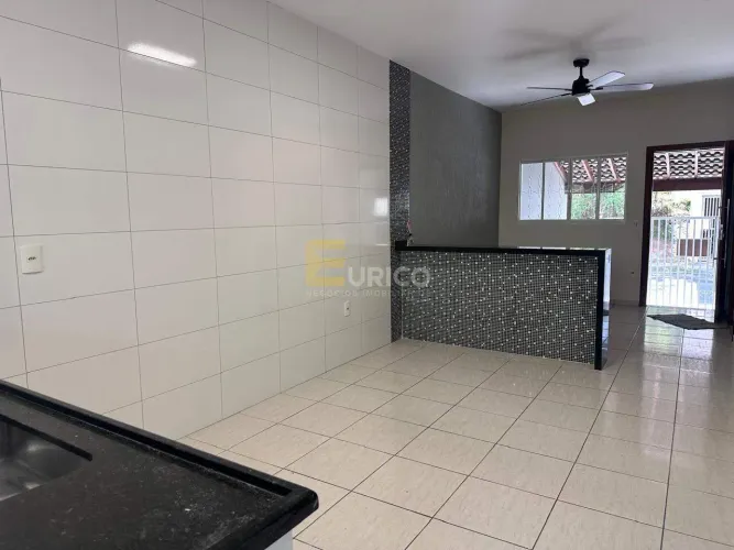 Casa Térrea para Locação | R$ 3.200/mês