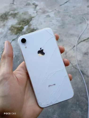 iPhone XR