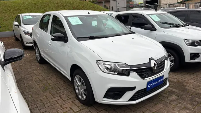 Renault Logan Zen Flex 1.0 12V 4P Mec. 2025