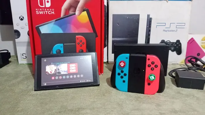Nintendo Switch 1 Com caixa