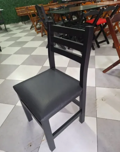 Cadeira jantar madeira com estofado
