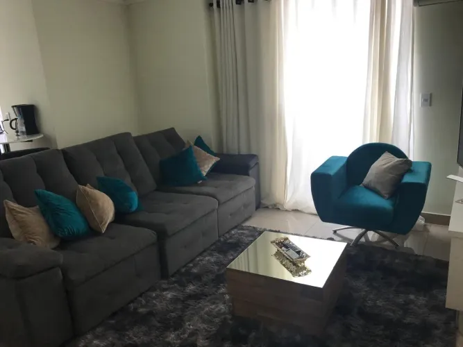 Vendo Sofá retrátil 6 lugares !! Espuma Soft