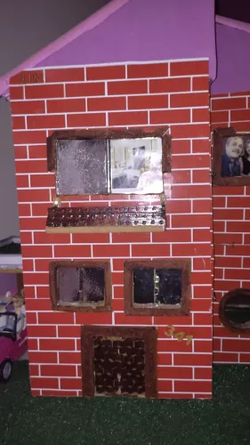 Casinha de boneca artesanal 