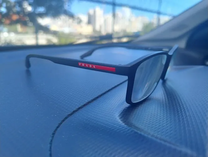Armação de Óculos Prada Original - R$ 600