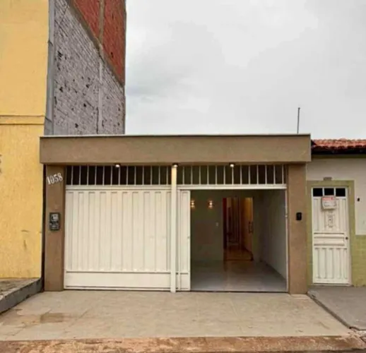 CK Vendo essa casa com urgencia.