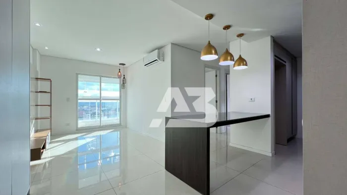 Apartamento com 2 dormitórios para alugar, 59 m² por R$ 6.050,00/mês - Batel - Curitiba/PR