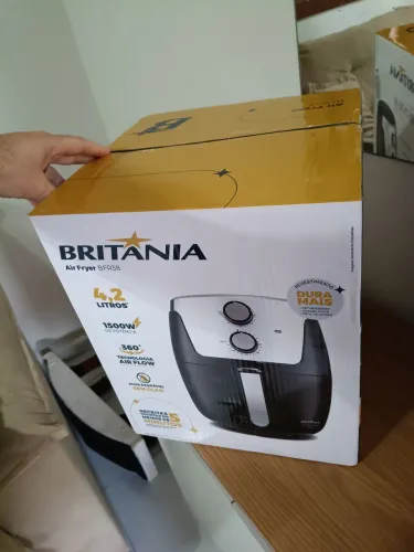 Air fryer 4,2L Britânia nova lacrada na caixa nunca usada