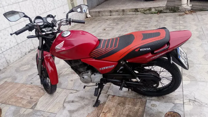 Titan 150 ES 2006