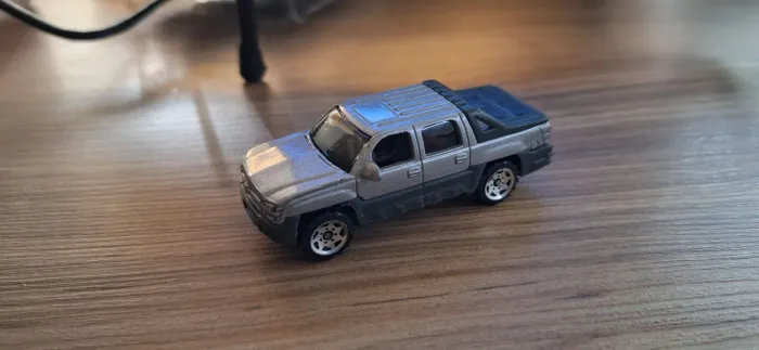 Matchbox Chevrolet Avalanche e Chrysler Panel Cruise. RS 45 cada