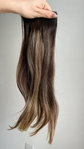 Vendo Mega Hair de Fita Adesiva - Cabelo Brasileiro