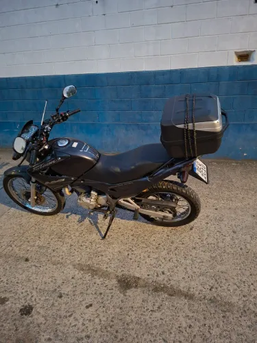 Documento ok no meu nome só transferir. Moto em ótimo estado 