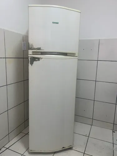 Geladeira cônsul
