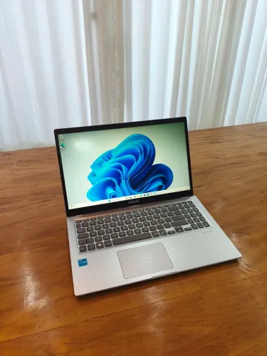 Notebook Asus Vivobook Intel i3 11 geração 
