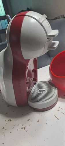 Cafeteira nescafe Dolce Gusto