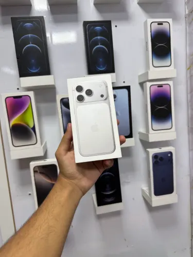 IPHONE 17 PRO 256 GIGAS PRATA NOVO 