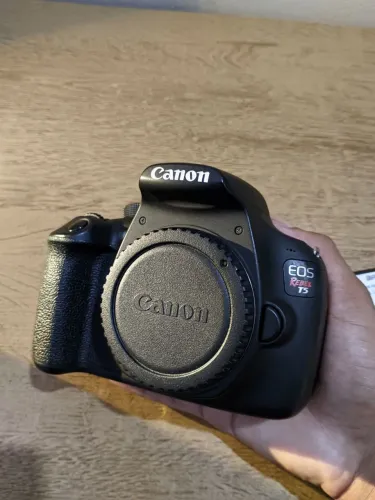 CANON T5 + 3 BATERIAS