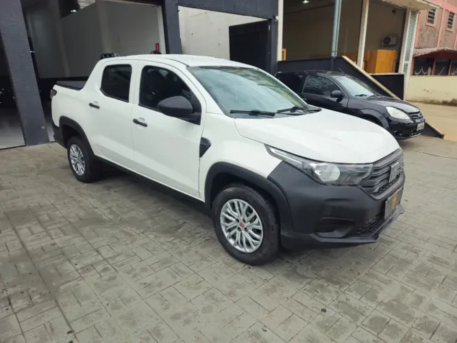 Fiat Strada Endurance 1.4 Flex 8V C 2021