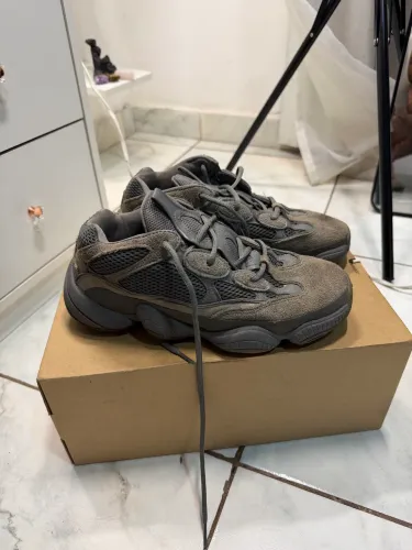 Yeezy 500 Granite