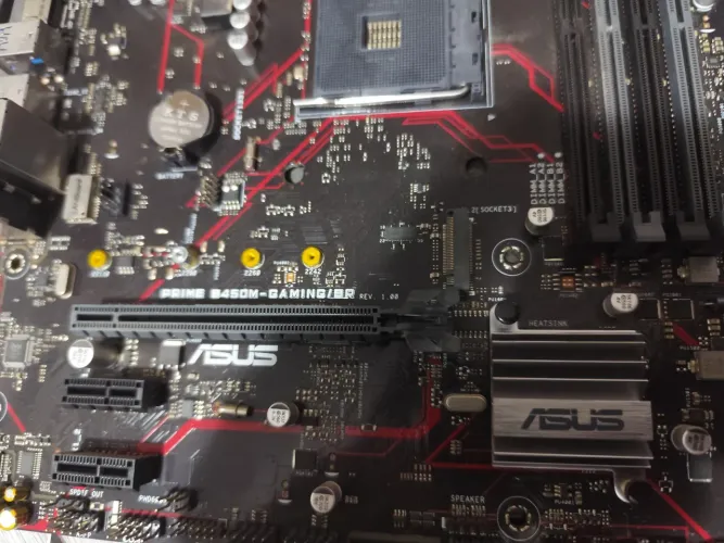 Kit placa mãe e Ryzen 5 5600GT 