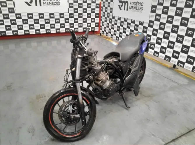 Sucata para retirada de peça Yamaha FZ15 FAZER ABS  2023 Flex 