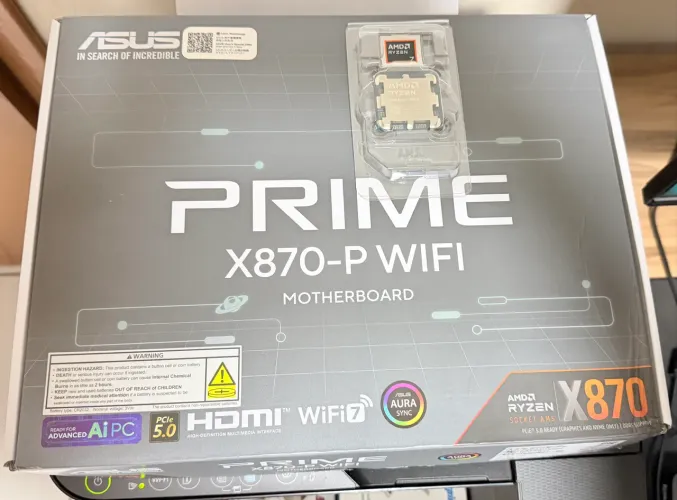 X870 + Ryzen 7 9700X