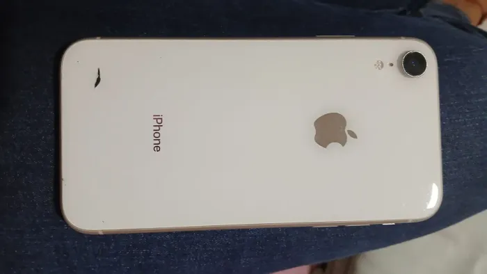 Celular iPhone XR