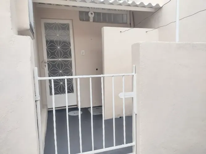 Casa de vila para alugar (somente 2 casas na vila) Rua Joaquim Martins, 493, Encantado