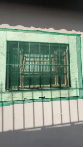 Janela de banheiro